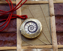 Кулон-медальон "Круговорот" - ручная работа, handmade